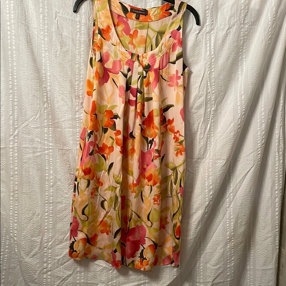 Tommy Bahama silk floral sleeveless dress with scoop neck.  Size small